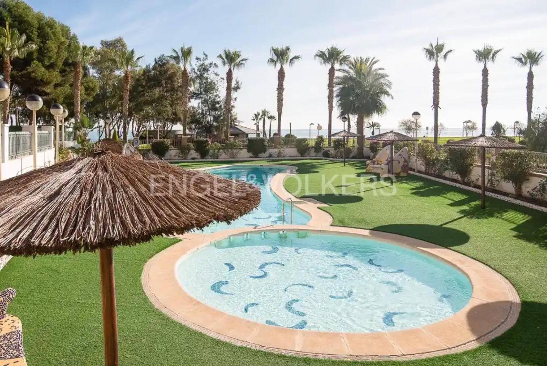 Apartamentos Be Suites Primera Linea Oropesa del Mar Ngoại thất bức ảnh